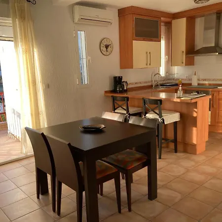 A Pie De Playa Apartment *